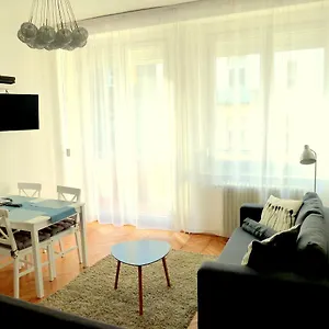 andrews-residence-budapest.inbudapesthotels.com/