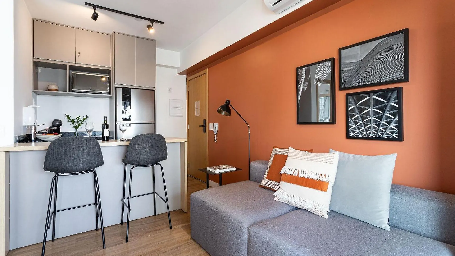 Apartamentos Completos Em Pinheiros A Uma Quadra Da Faria Lima - Homelike São Paulo Brasil