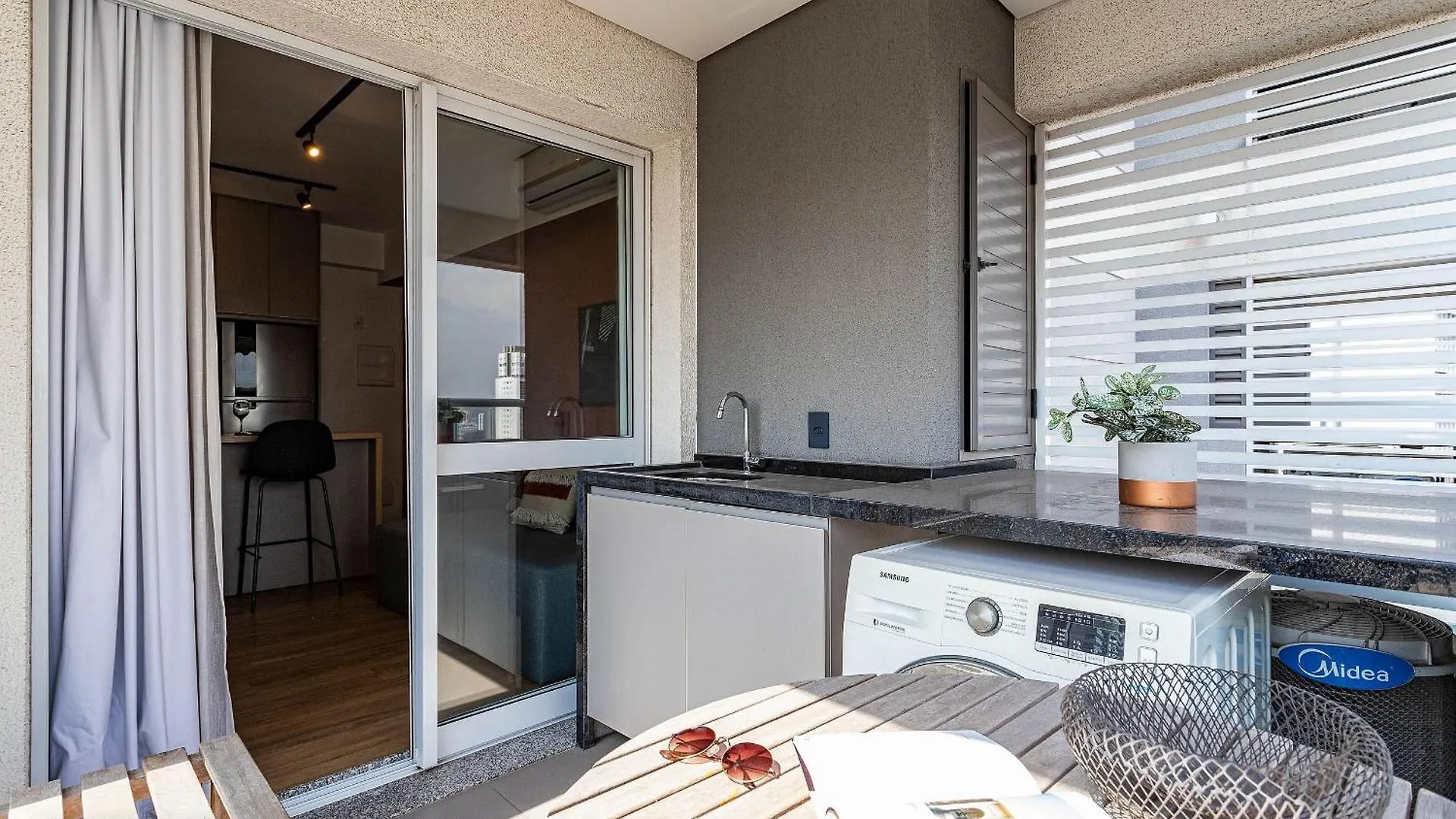 Apartamentos Completos Em Pinheiros A Uma Quadra Da Faria Lima - Homelike São Paulo Brasil