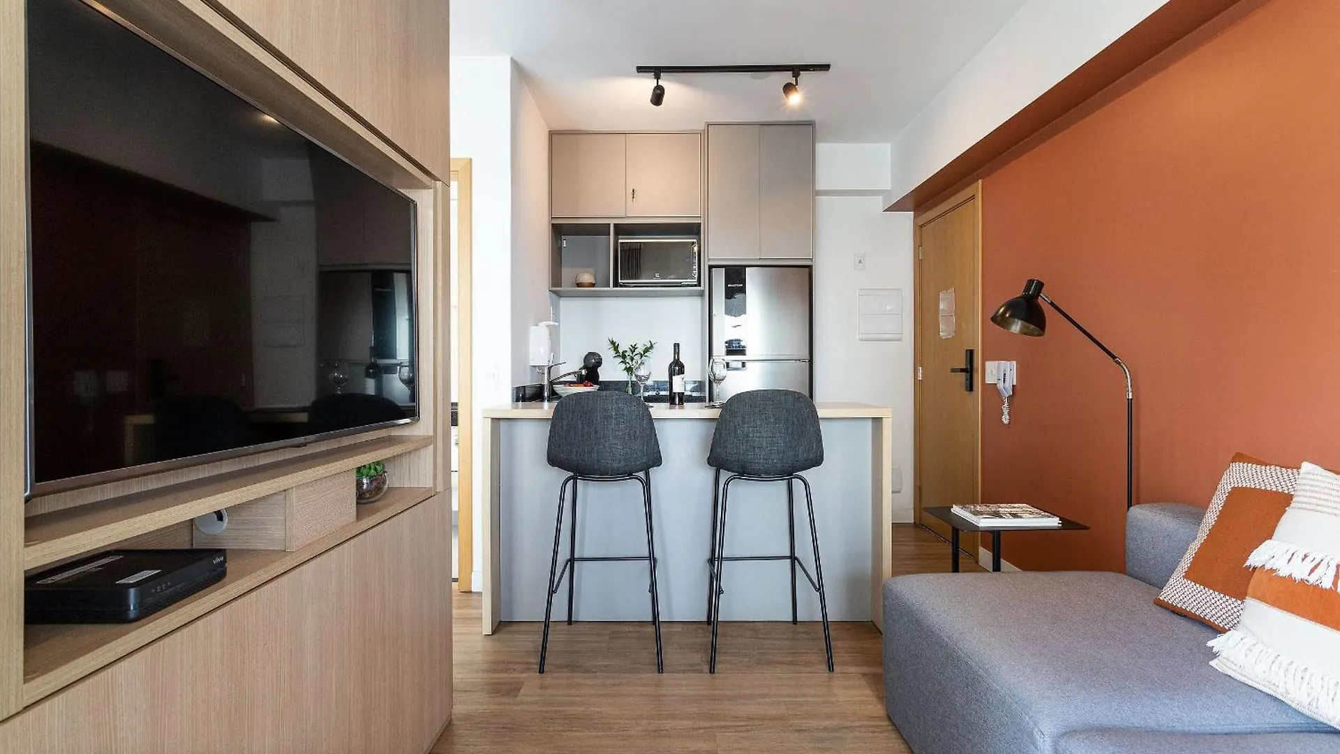Apartamentos Completos Em Pinheiros A Uma Quadra Da Faria Lima - Homelike São Paulo Brasil